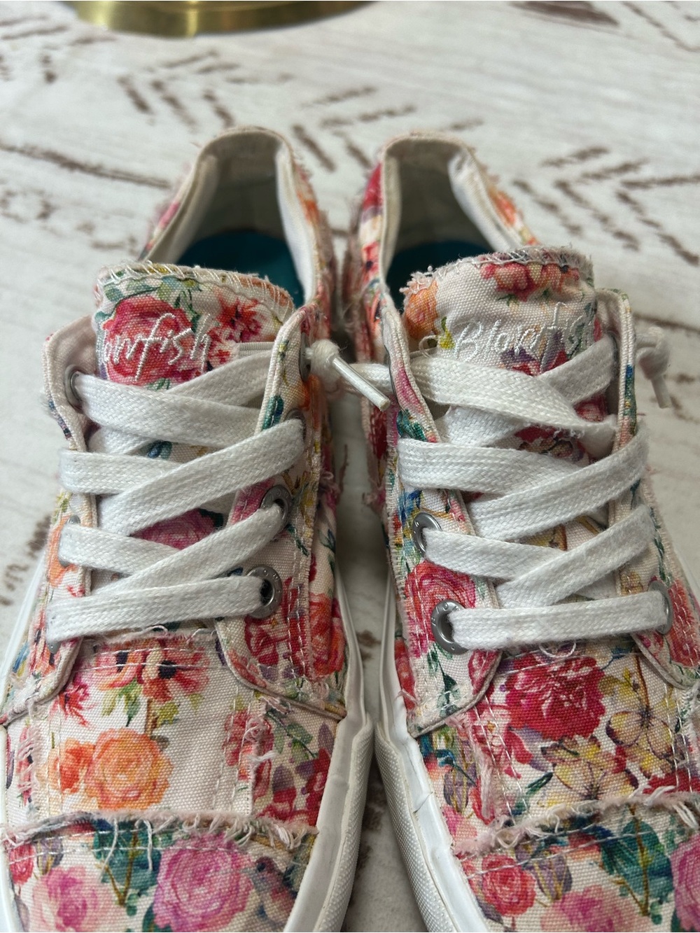 Blowfish Malibu Floral Canvas Sneakers Womens Size 8 Casual Shoes Cottagecore - Picture 4 of 12